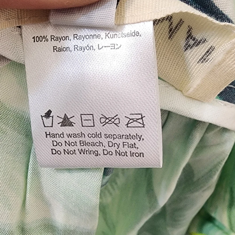 New Mara Hoffman Floral Print‎ Women's Skirt, Size 0, Rayon.